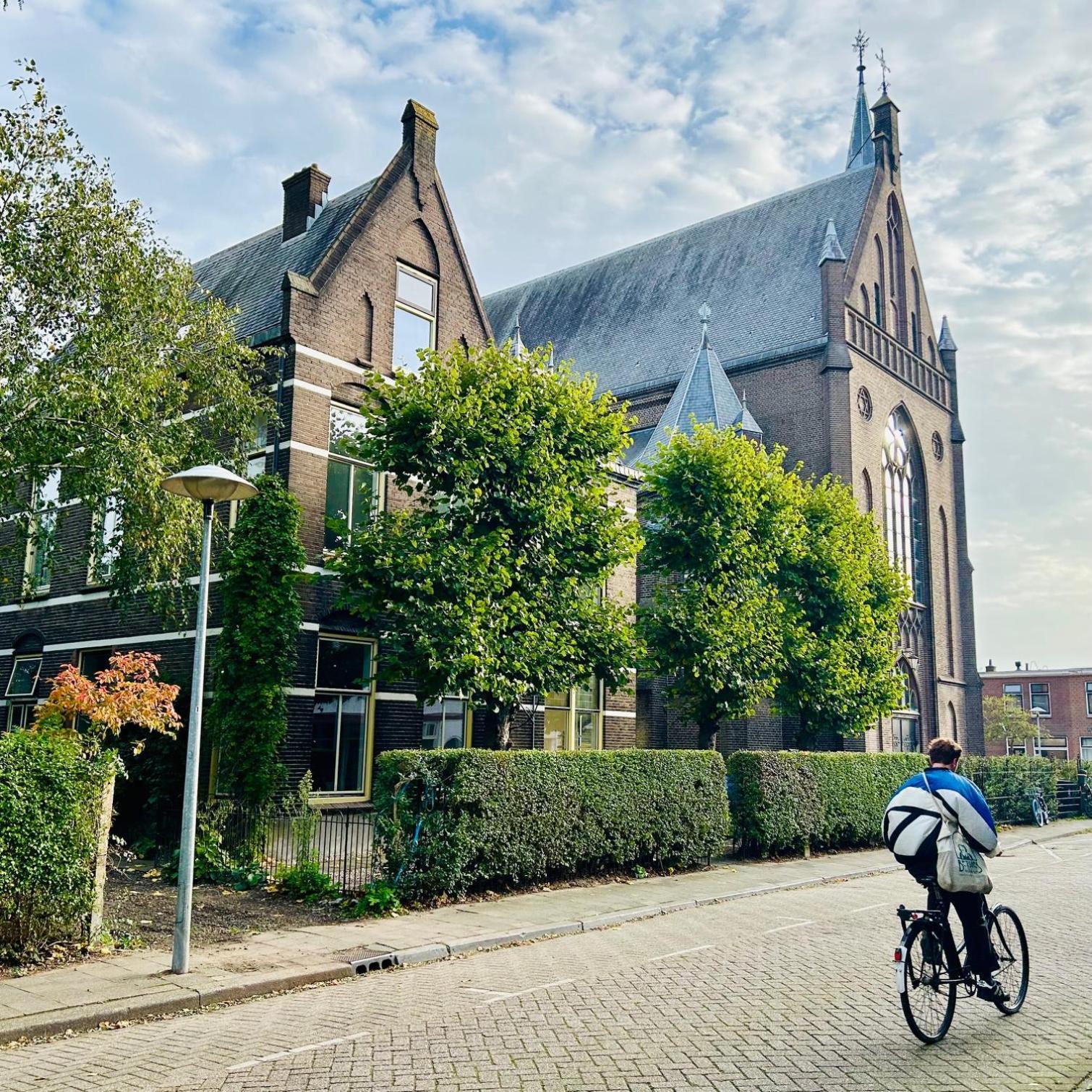 Apartment & Double Room In A Restored Rectory-Pastorie, Steps From City Center Utrecht Exterior foto