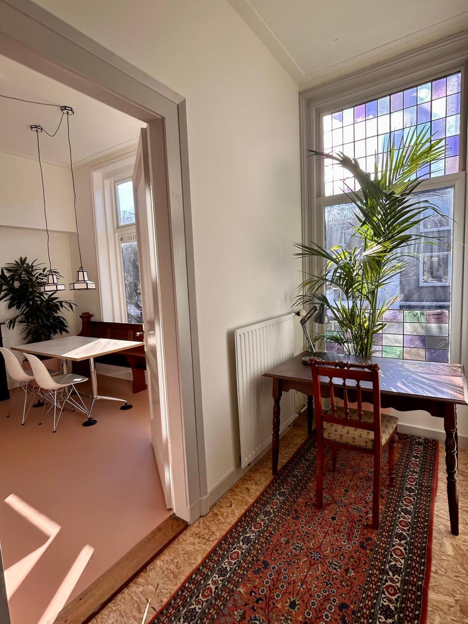 Apartment & Double Room In A Restored Rectory-Pastorie, Steps From City Center Utrecht Exterior foto